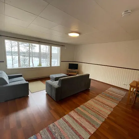 펜션 Riihijarven Matkaparkki