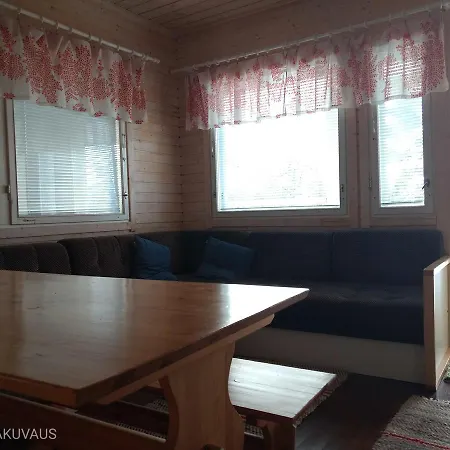 Riihijarven Matkaparkki Ferienhaus *