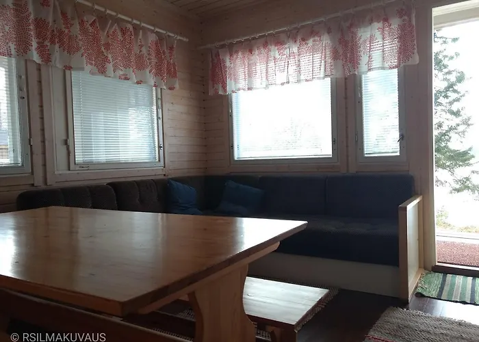 Riihijarven Matkaparkki 度假居 *